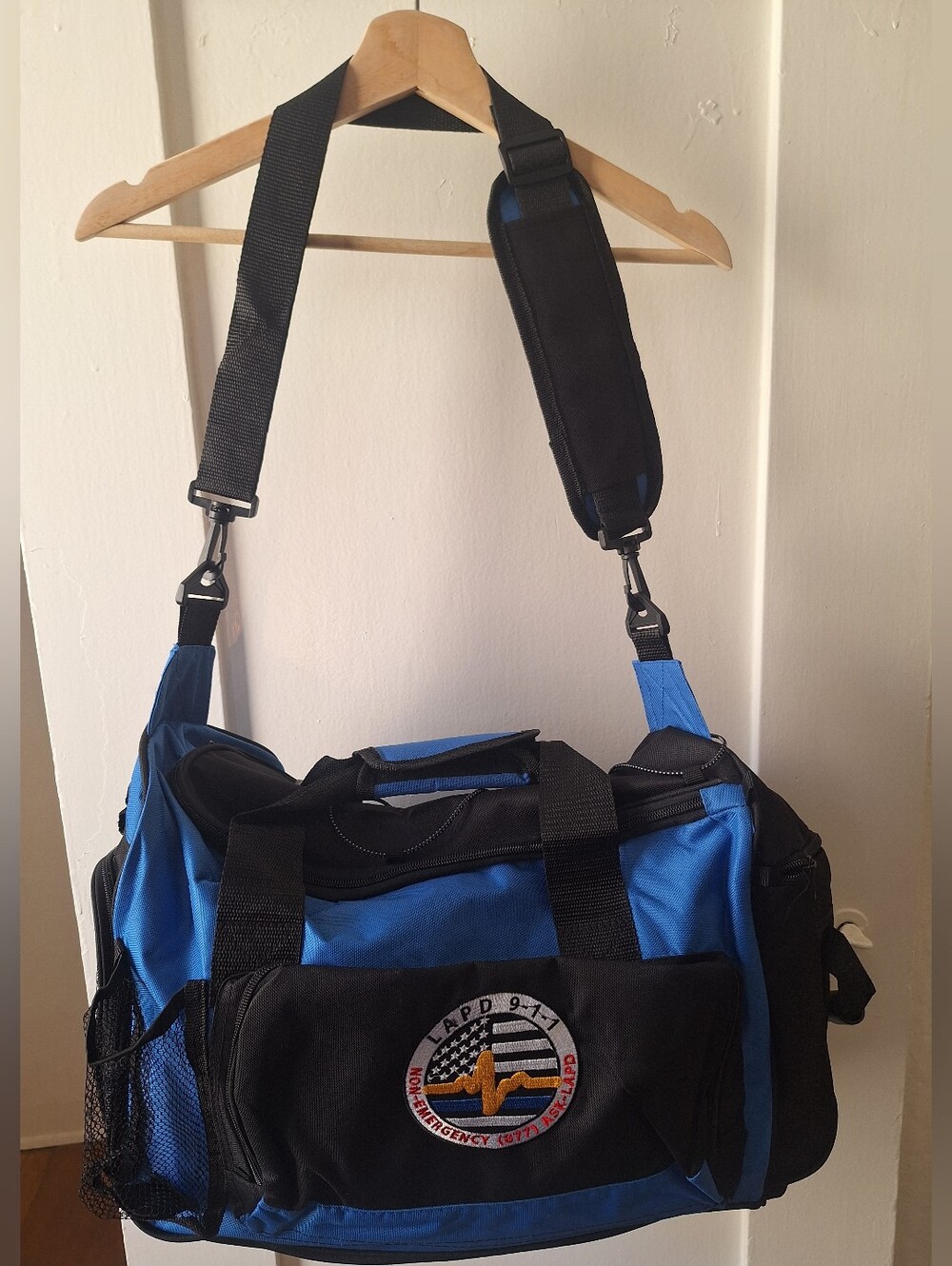 LAPD 9-1-1 / 877-ASK-LAPD Blue & Black Duffel Gear Bag – NEW